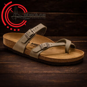 Birkenstock Mayari Tabacco Brown Oiled Leather 1011433 – Regular Fit sandal featuring toe loop design, premium oiled leather straps, and a contoured cork-latex footbed for supportive comfort.
