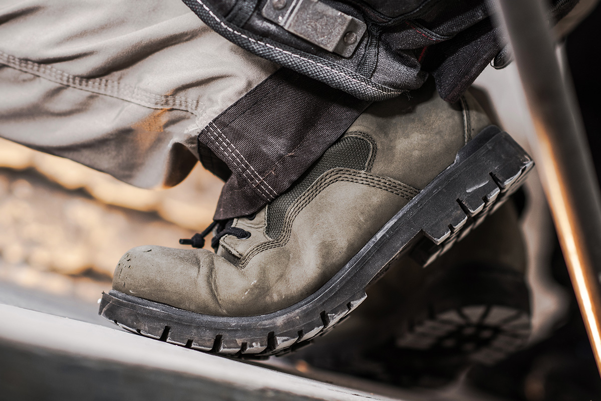 Orthotics for work boots and hard-soled shoes